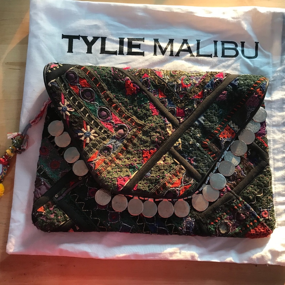 TYLIE MALIBU /FLAP CLUTCH DESIGNER BAG/VINTAGE/NEW